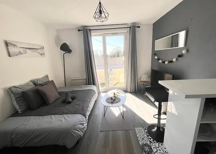 Charmant Studio Talence